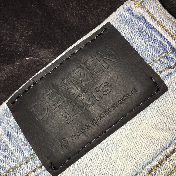 Jeans - Picture 4 of 5